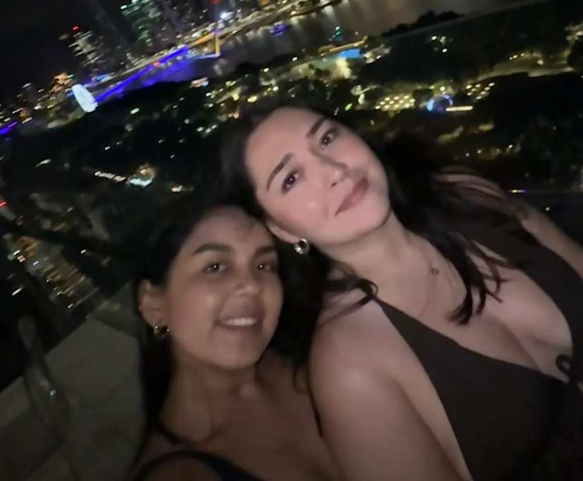 Gisleine (24) and Gretel (27), $300, 