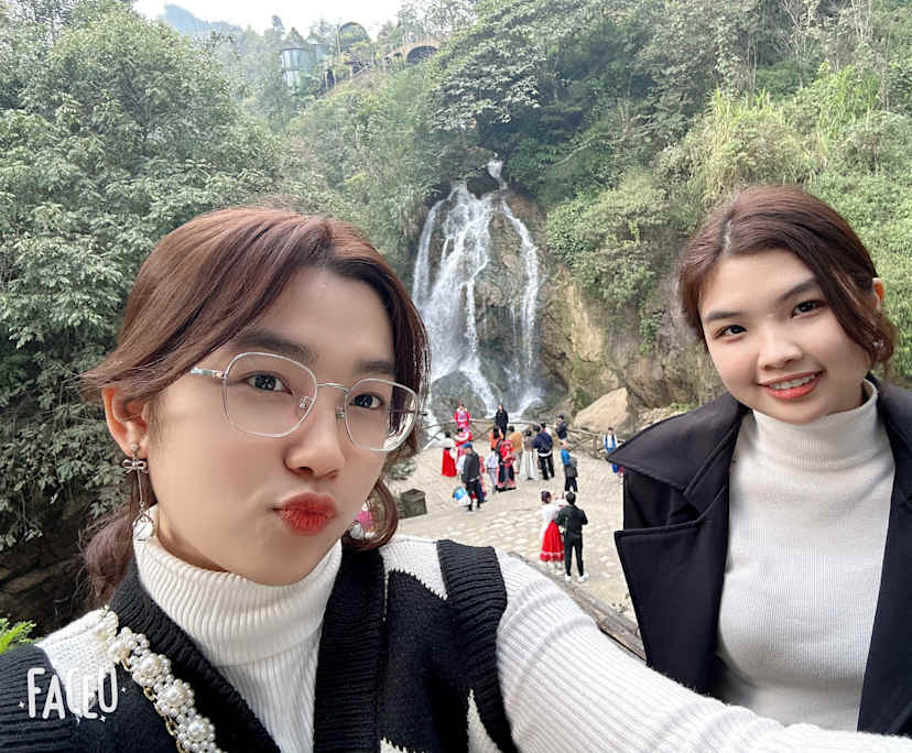 Jessie & Tara