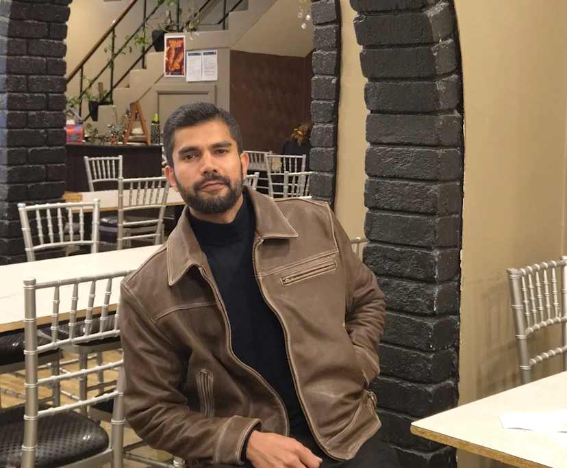 Tufael (29), $500, No pets, Non-smoker, and No children