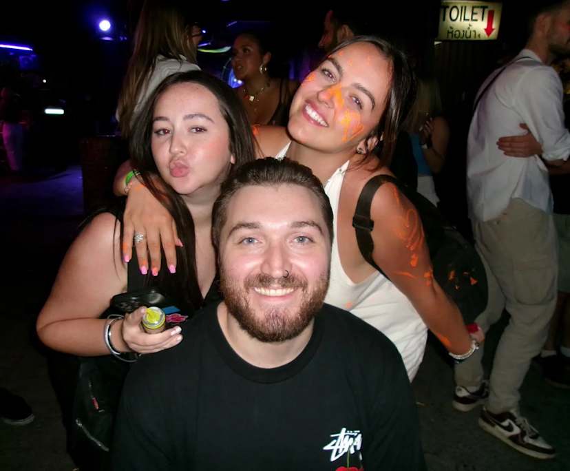 Jason (26), $250, Non-smoker, No pets, and No children