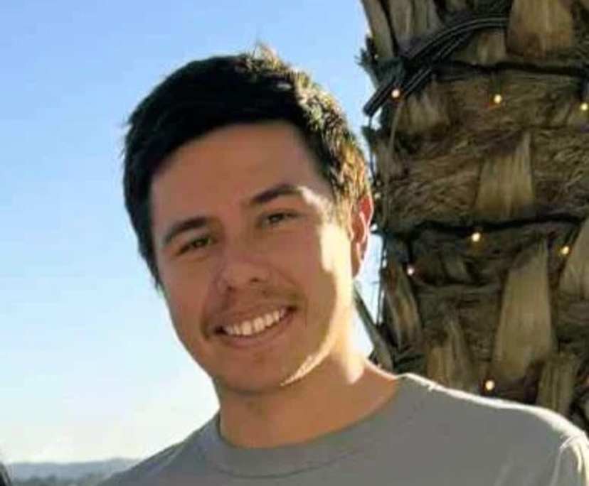 Allister (30) and Emily (30), $500, Non-smoker, Have pets, and No children