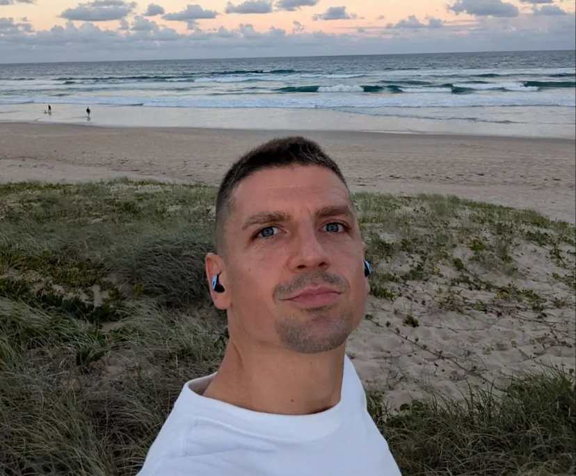 Yev (37), $400, Non-smoker, No pets, and No children