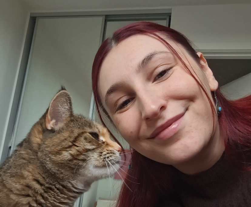 Abbey (27), $300, Have pets, Non-smoker, and No children