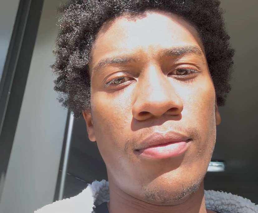 Juma (29), $500, Non-smoker, No pets, and No children
