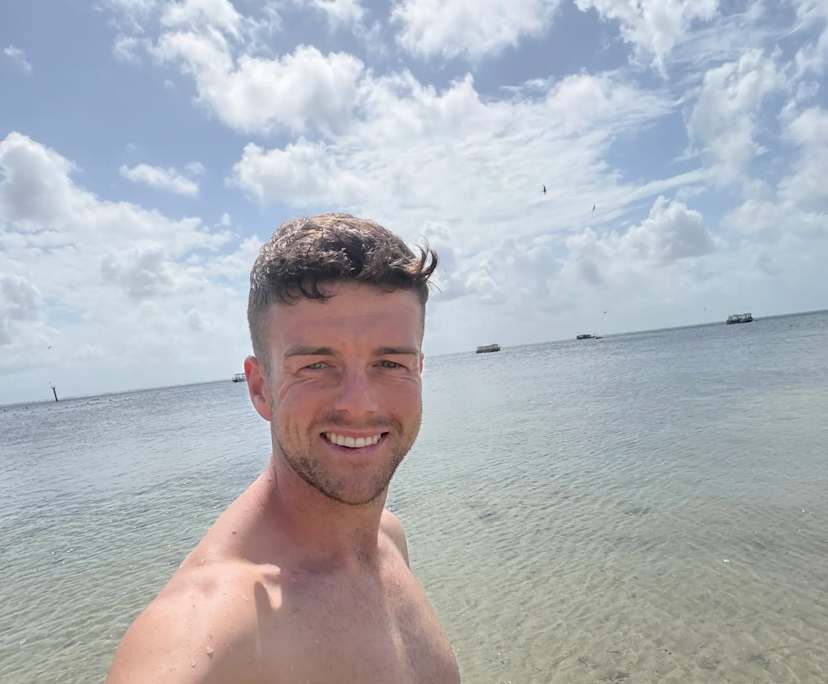 Ronan (31), $400, LGBTQIA+, Non-smoker, No pets, and No children