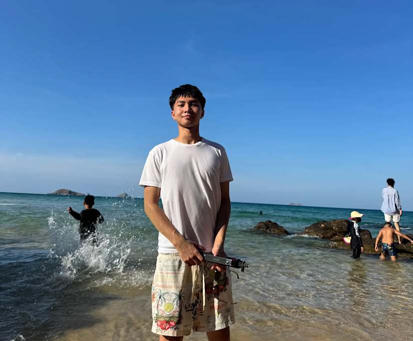 MAX NGUYEN