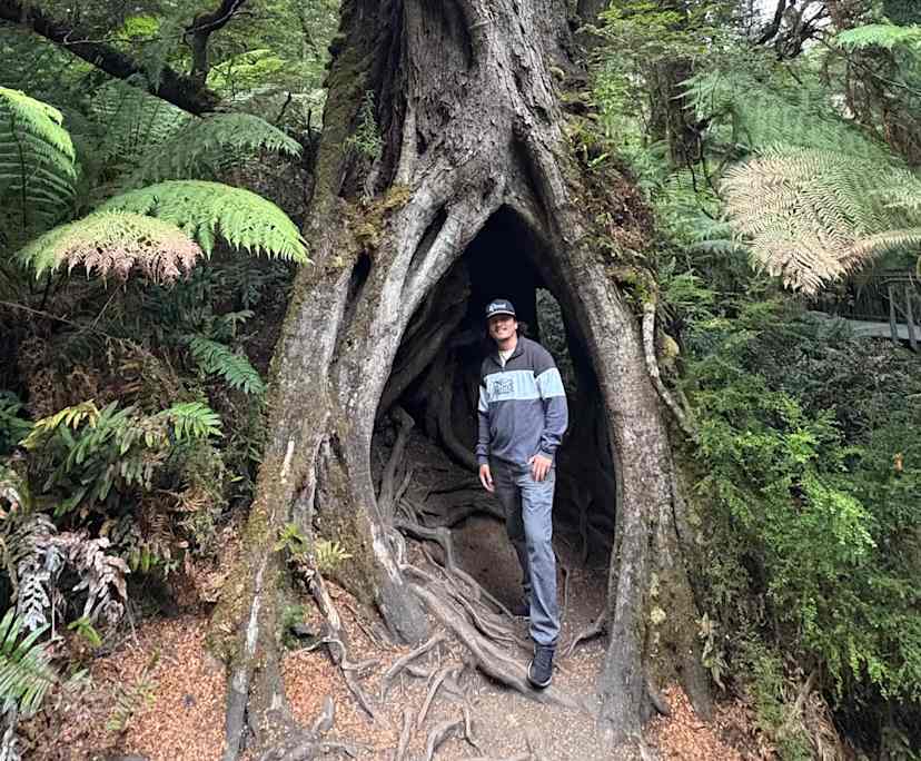 Christopher (28), $250, 