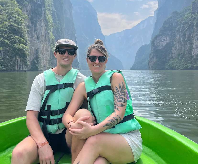 reba (31) and jai (28), $400, 