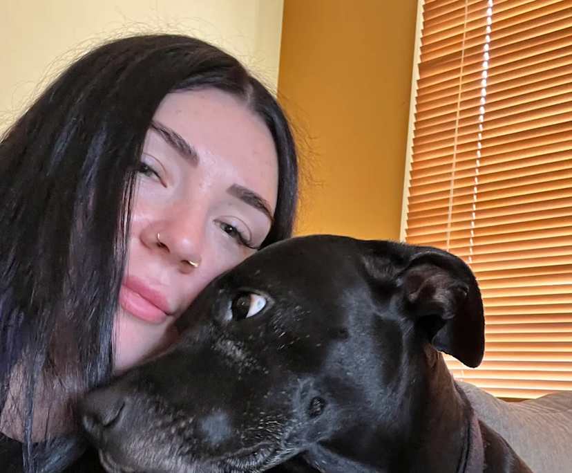 Simone (26), $300, Non-smoker, Have pets, No children, and LGBTQIA+