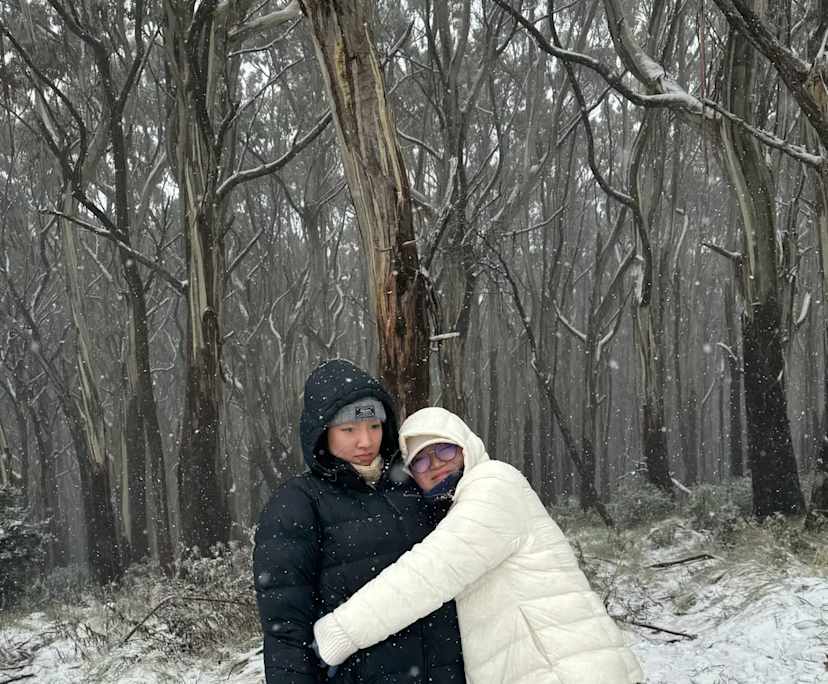 Jennifer (26) and Angeline (27), $400, Non-smoker, No pets, and No children