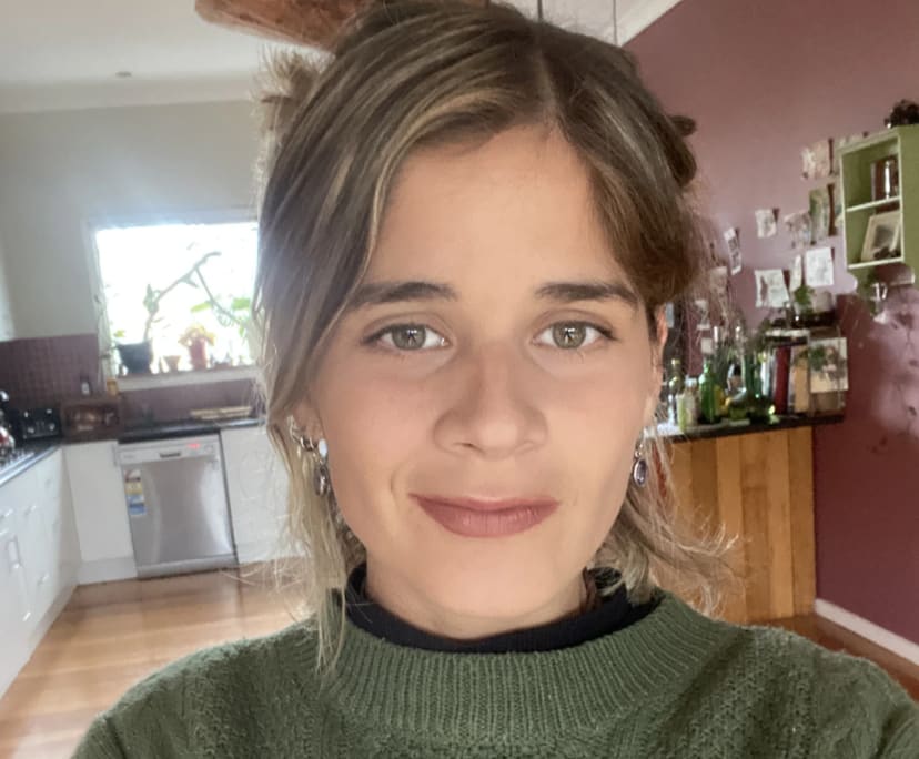victoria-31-looking-in-dodges-ferry-hobart-san-flatmates-au