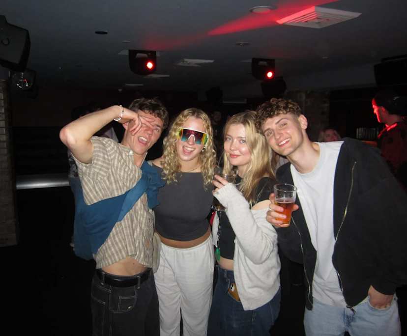 Manuel, Byron, Lola & Carla