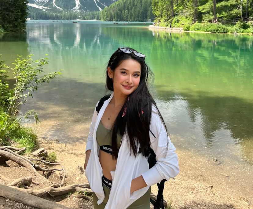 Paewarat (29), $260, 