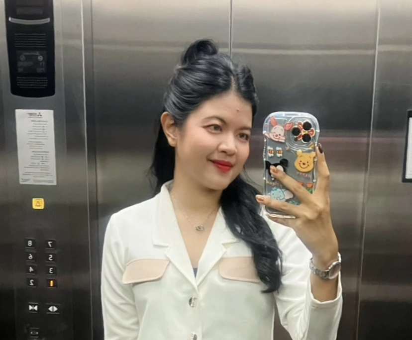 Kamolwan Saenim (29) and Vijittra Natsakan (30), $250, 