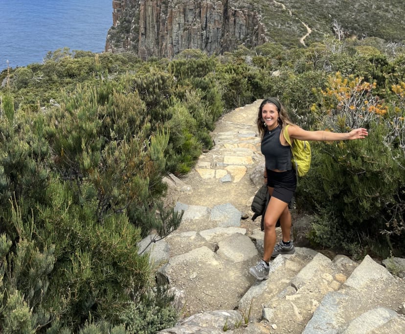 Josefina (33), $350, 