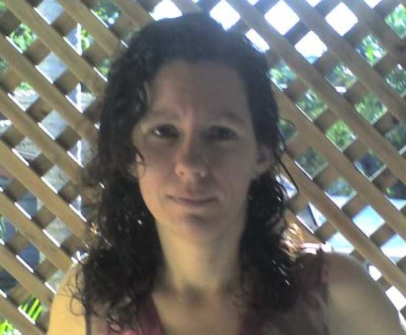 Karen (56), $250, Smoker, No pets, and No children