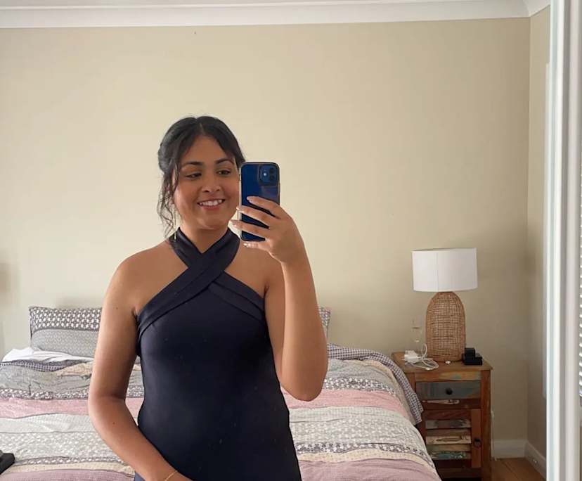 Manisha (28), $350, Non-smoker, No pets, and No children