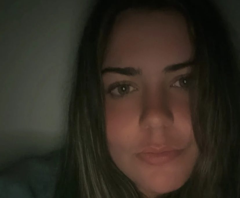 Rachel Tetley (21), $500, Non-smoker, Have pets, and No children