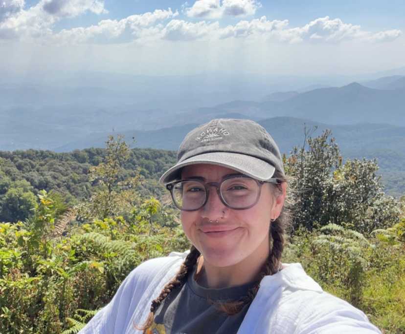 Piper (27), $300, Non-smoker, No pets, and No children