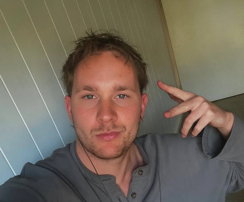 Lachie (27), $500, 