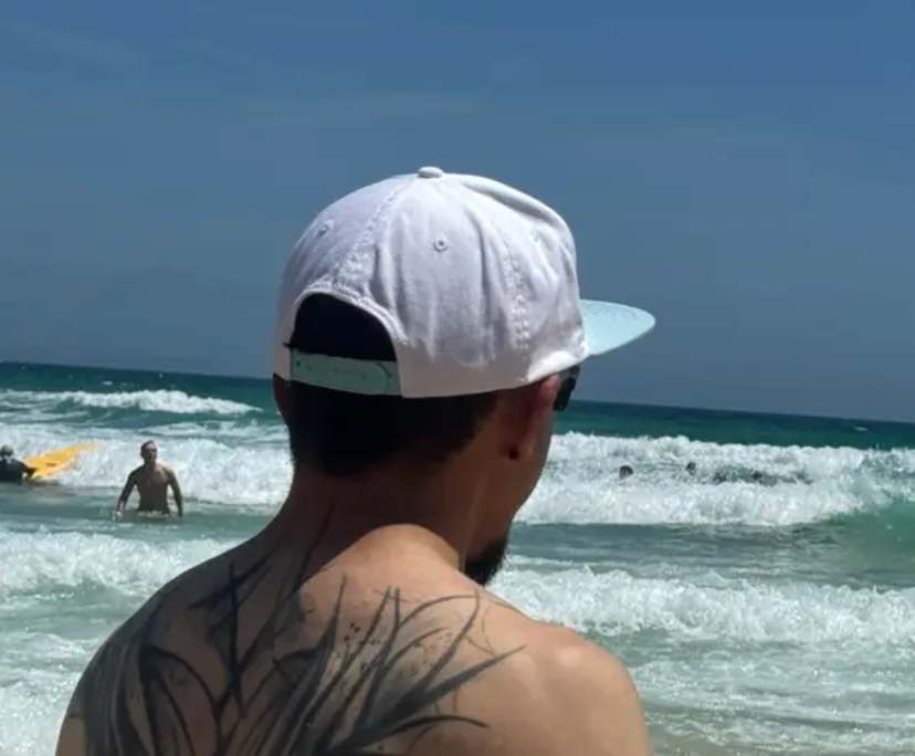 Gilmar Pereira (32), $270, Non-smoker, No pets, and No children