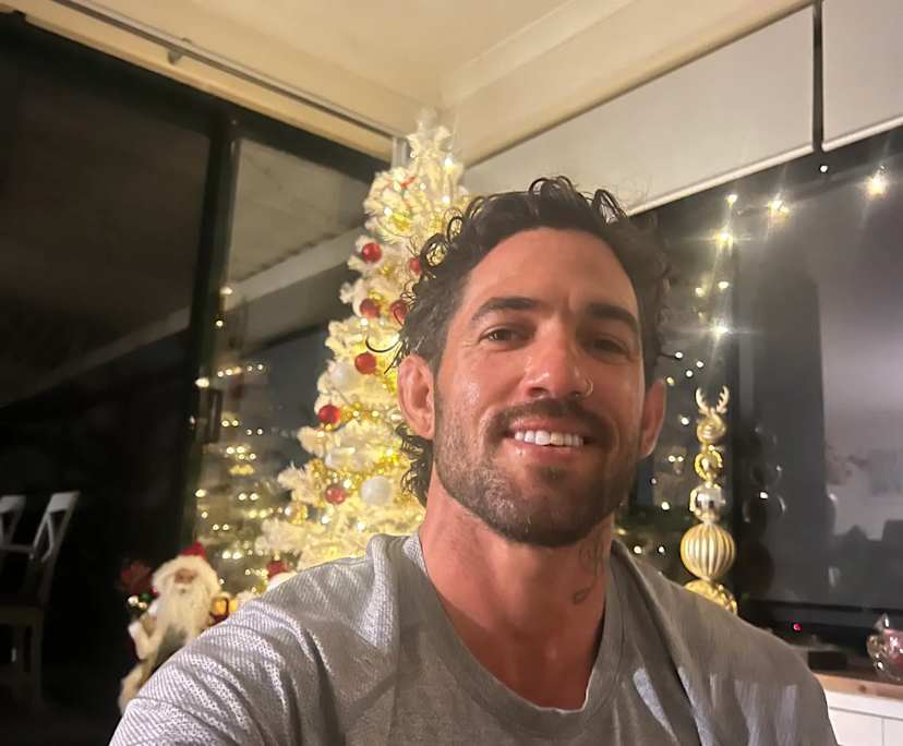 Rocky Grosdanis (35), $600, Non-smoker, Have pets, and No children