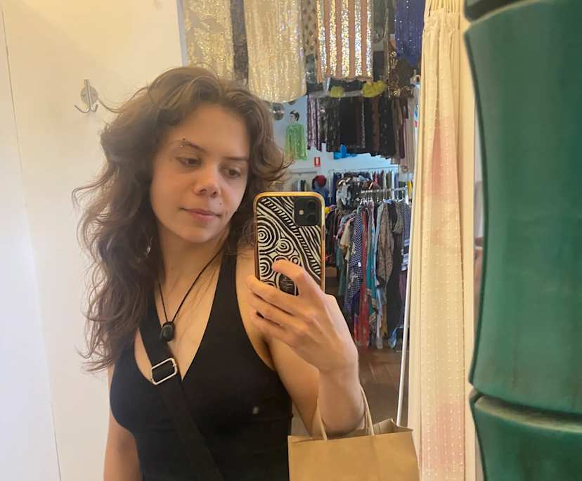 Emma (22), $250, Smoker, LGBTQIA+, No pets, and No children