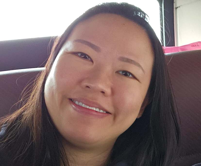 Clarissa (35), $300, No pets, Non-smoker, and No children