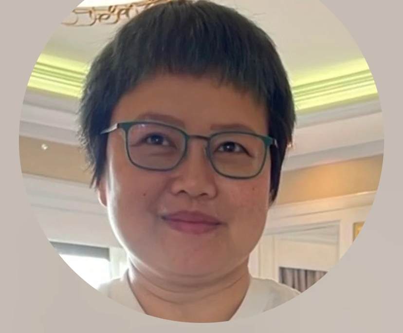 Ivy (42), $300, LGBTQIA+, Non-smoker, No pets, and No children