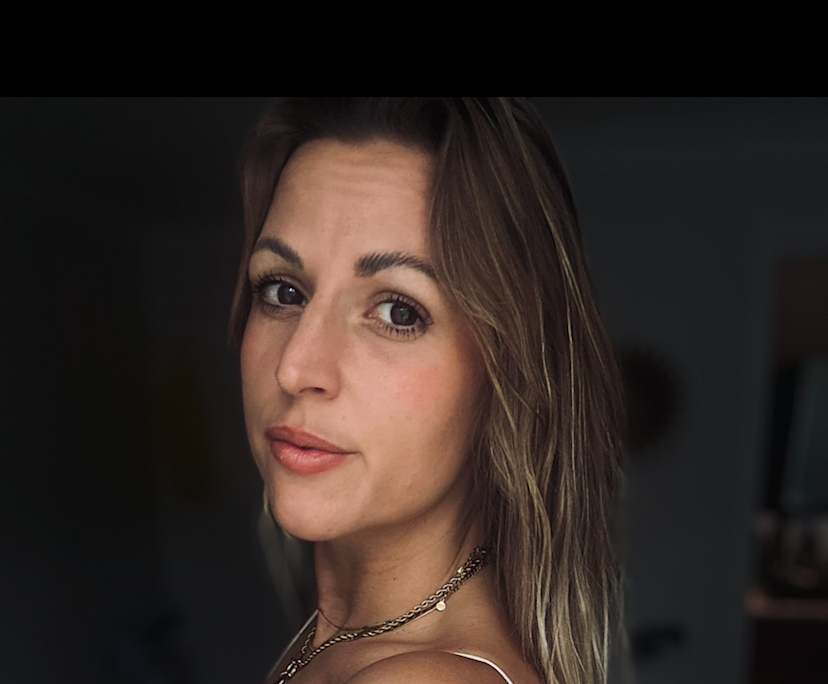 Nina (32), $350, 