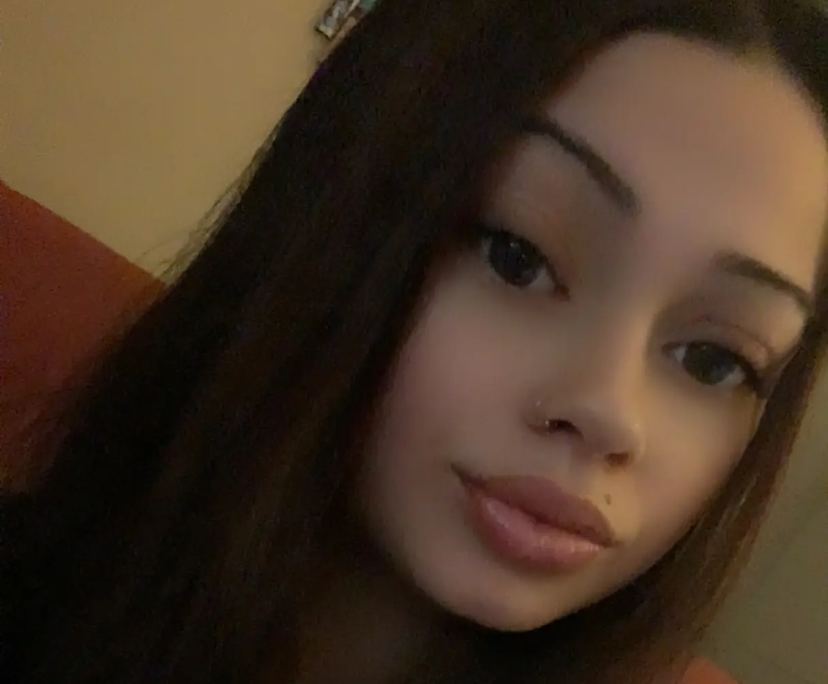 Nikita (19), $350, Non-smoker, No pets, and No children