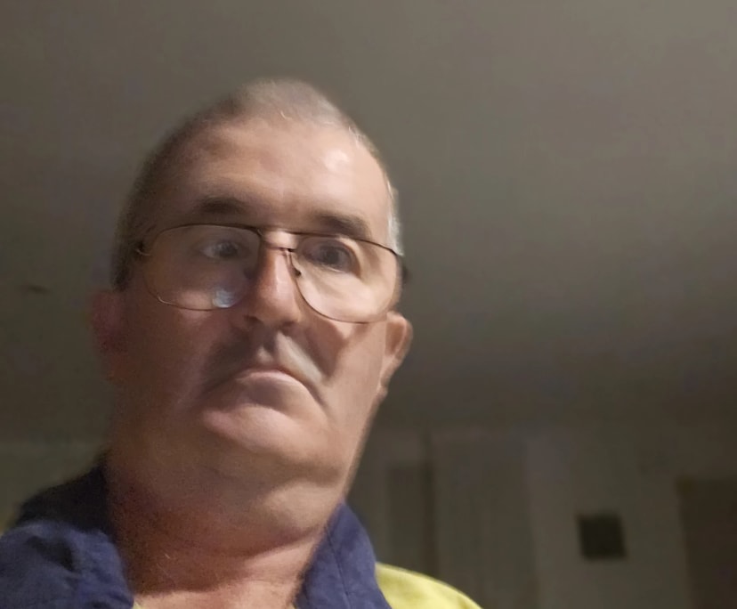 Anthony (57) and Caprice (49), $500, Non-smoker, Have pets, and No children