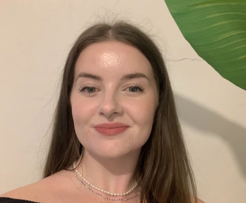 Madison (23), $450, Non-smoker, No pets, and No children