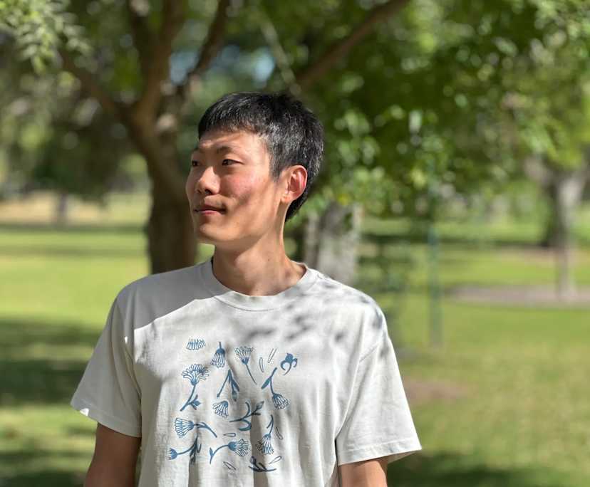 John (31), $400, Non-smoker, No pets, and No children