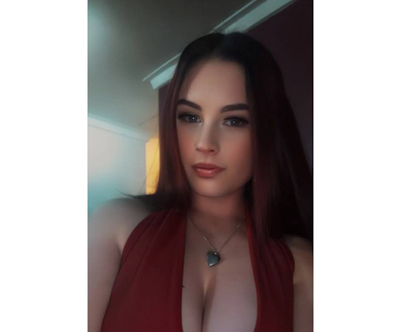 Emma (24), $250, 