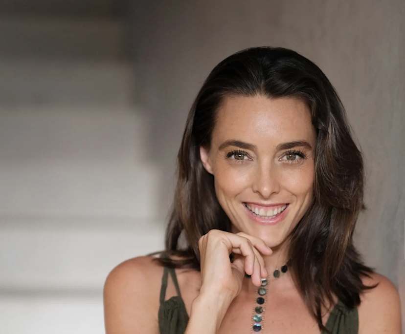 Jennifer (42), $1,000, 