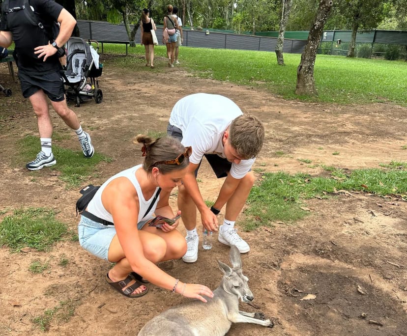 Louis (24) and Brooke (23), $900, Non-smoker, No pets, and No children