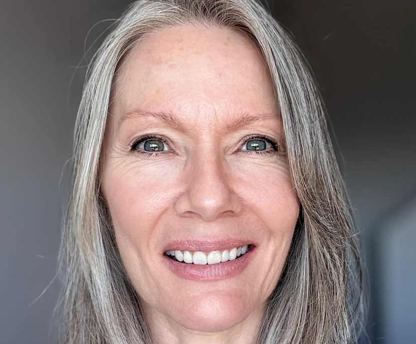 Sharon (52), $350, No pets, Non-smoker, and No children