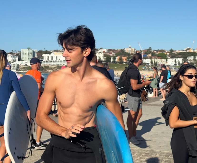 Caine (26), $650, LGBTQIA+, Non-smoker, No pets, and No children