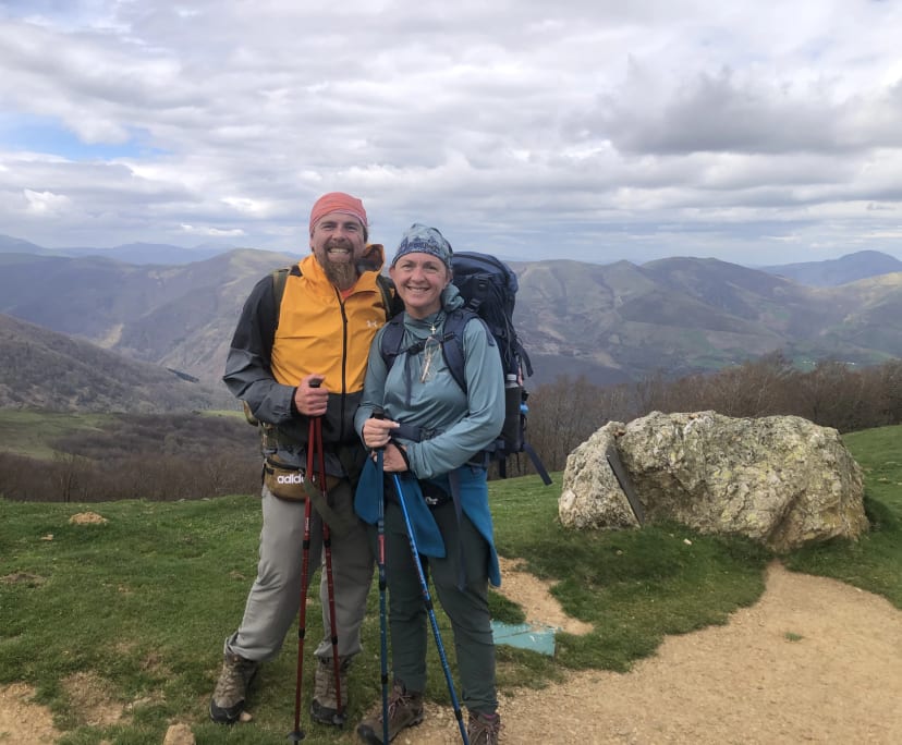 Kane (42) and Lyndal (44), $500, 