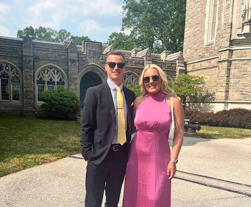 Holly (26) and Matt (27), $500, 