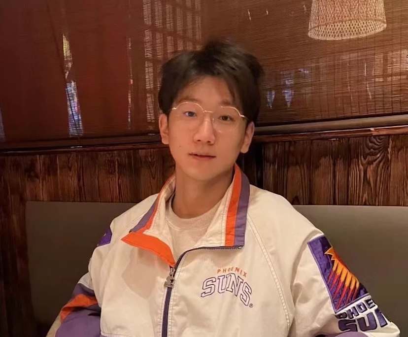 ulric (23) and My mom (50), $550, 