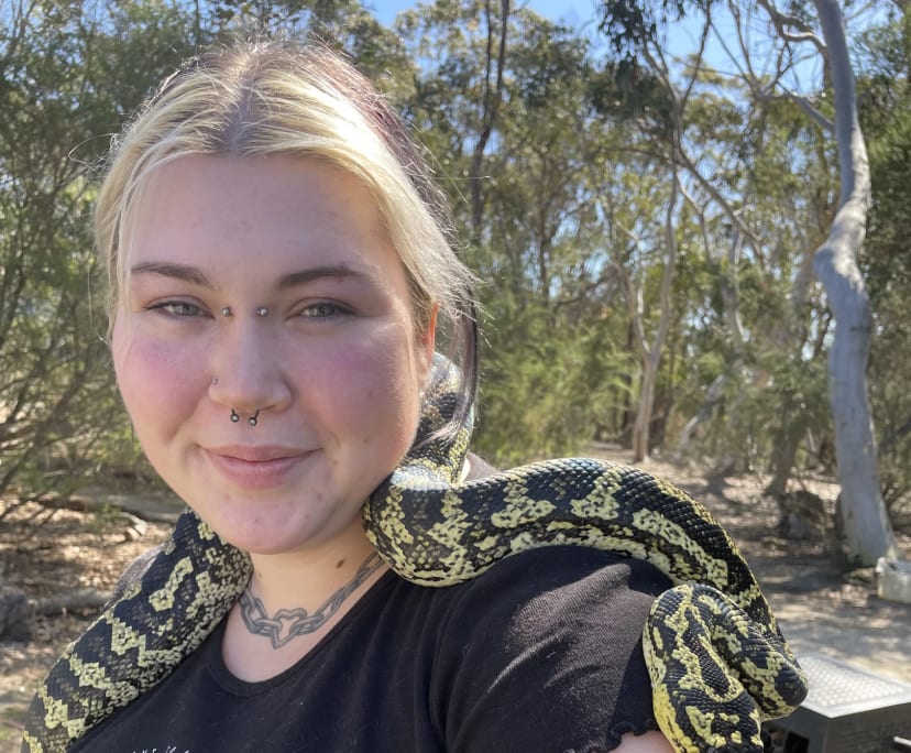 Olivia (23) and Kieron (23), $300, Have children, No pets, and Non-smoker