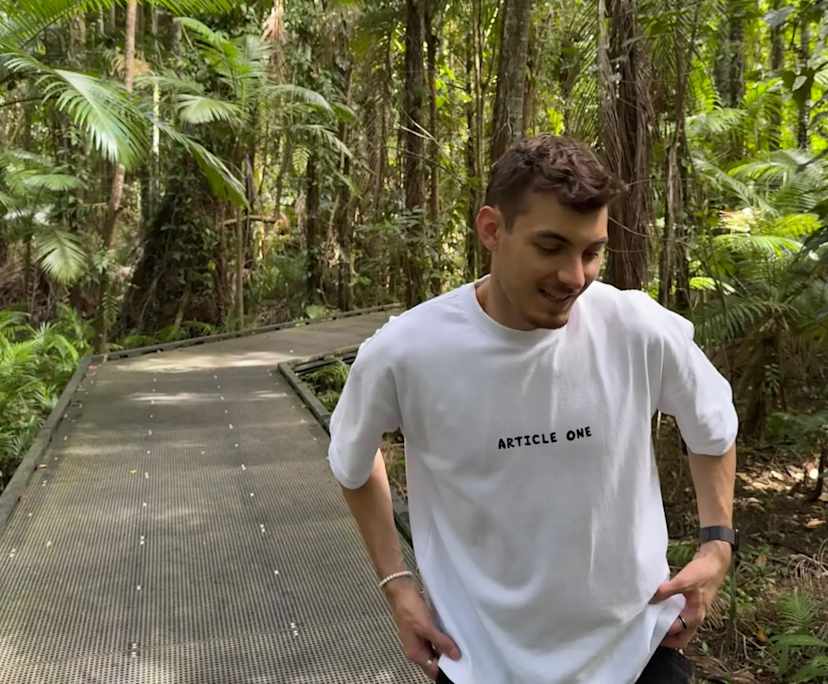 Aurélien (24), $450, LGBTQIA+, Non-smoker, No pets, and No children