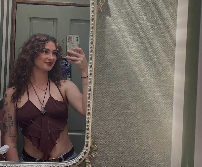 Isabella (25), $350, 