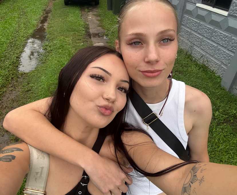 Candace (20) and Sophie (18), $550, No pets, Non-smoker, and No children