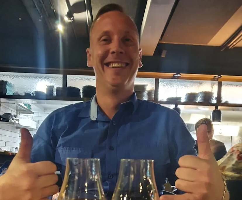 Justin (32) and Marilia (33), $600, 