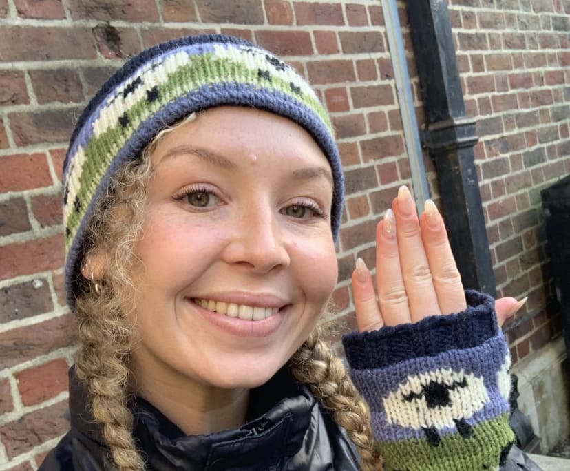 Grace (27), $280, Non-smoker, No pets, and No children