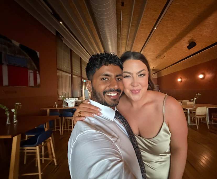 Maddy (25) and Aaron (25), $550, Non-smoker, No pets, and No children