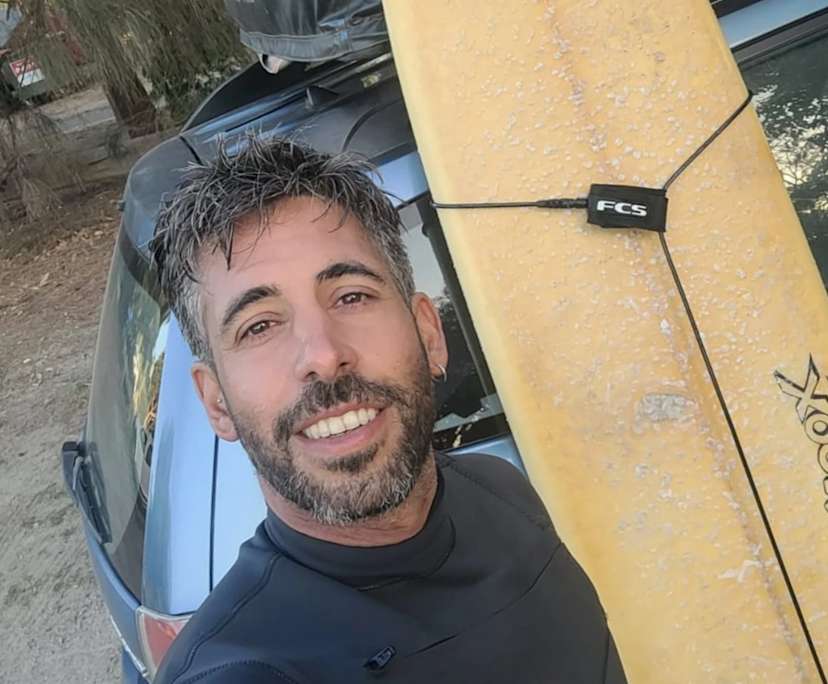 Vicente (34), $350, LGBTQIA+, Non-smoker, No pets, and No children